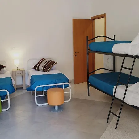 Trionfale بيت ضيافة *